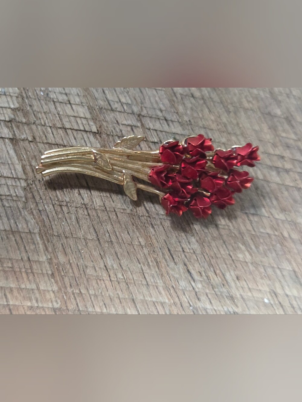 Vintage 1997 Danbury Mint Dozen Red Roses Bouquet Brooch Pin, Signed, Gold